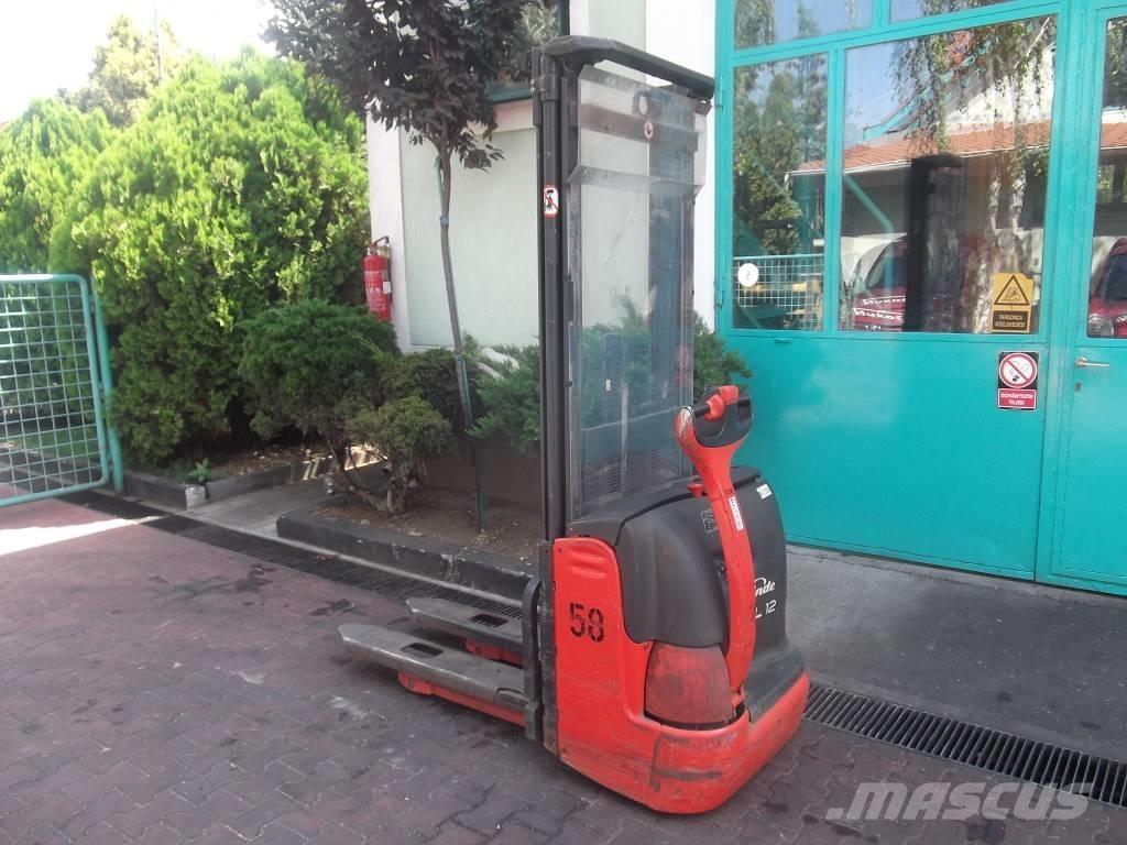 Linde L 12 V-2336 Selbstfahrstapler