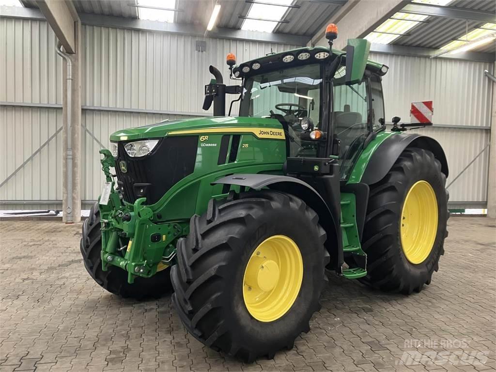 John Deere 6R 215 Traktoren