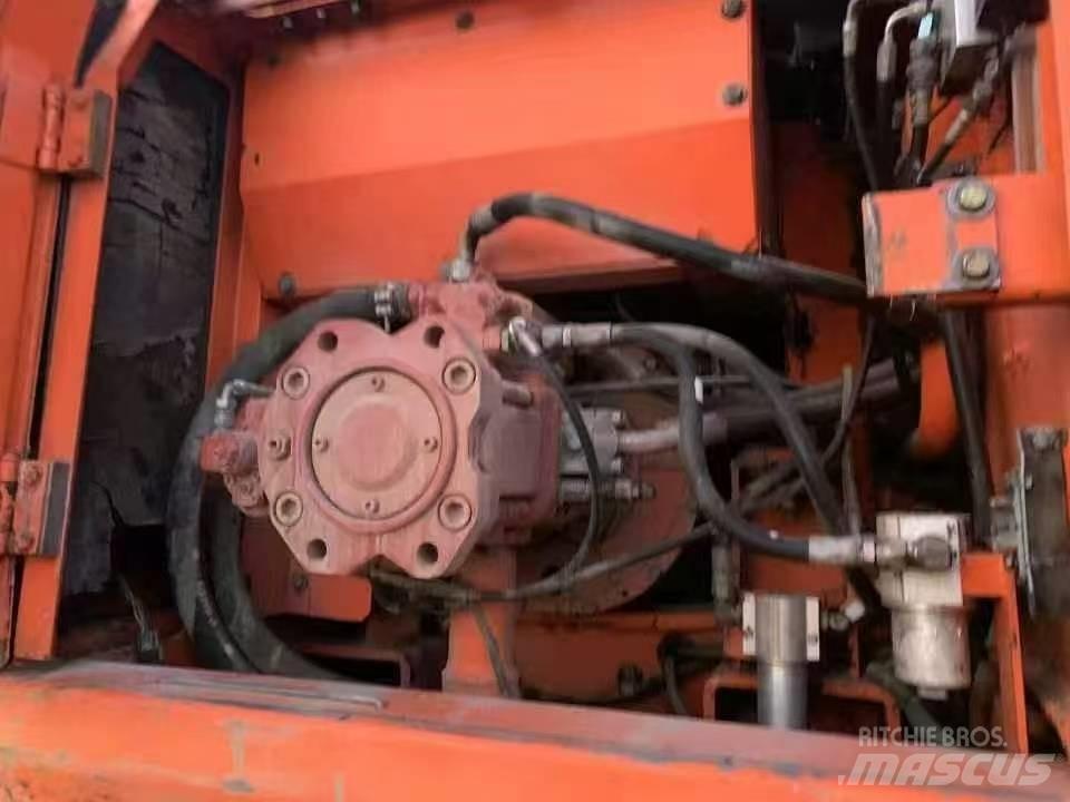 Doosan DH 210 W-7 Mobilbagger