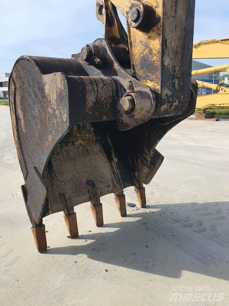 CAT M 318 Mobilbagger