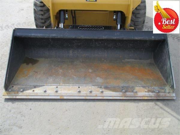 CAT 236 D Kompaktlader