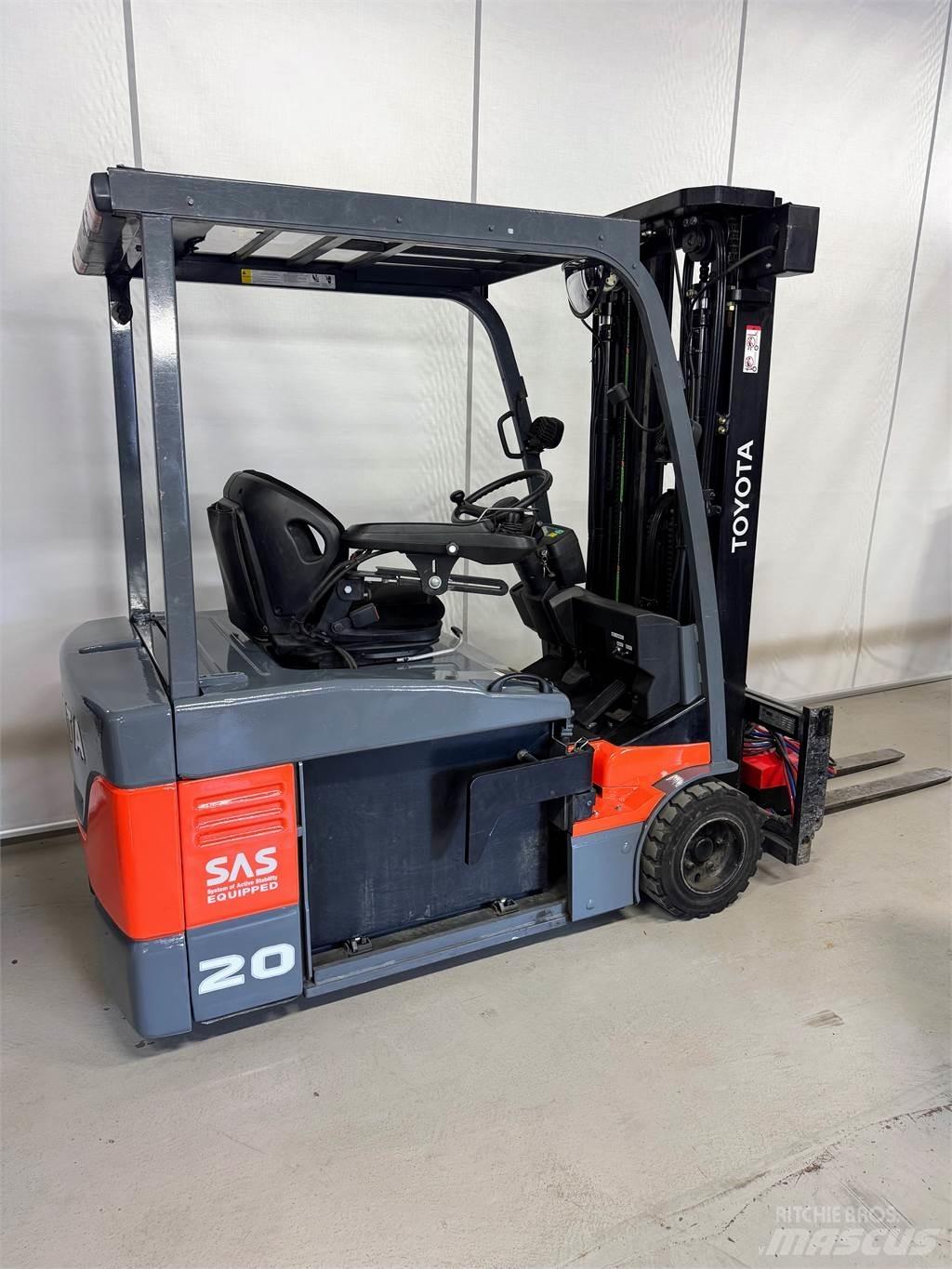 Toyota 7FBEF20 Elektro Stapler