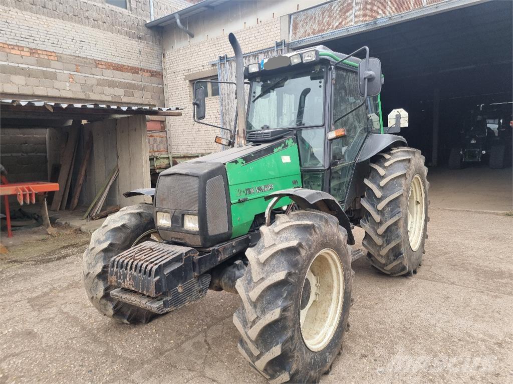 Valtra Valmet 900 Traktoren