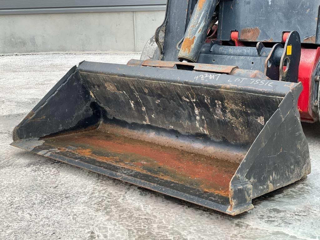 JCB R260 Kompaktlader