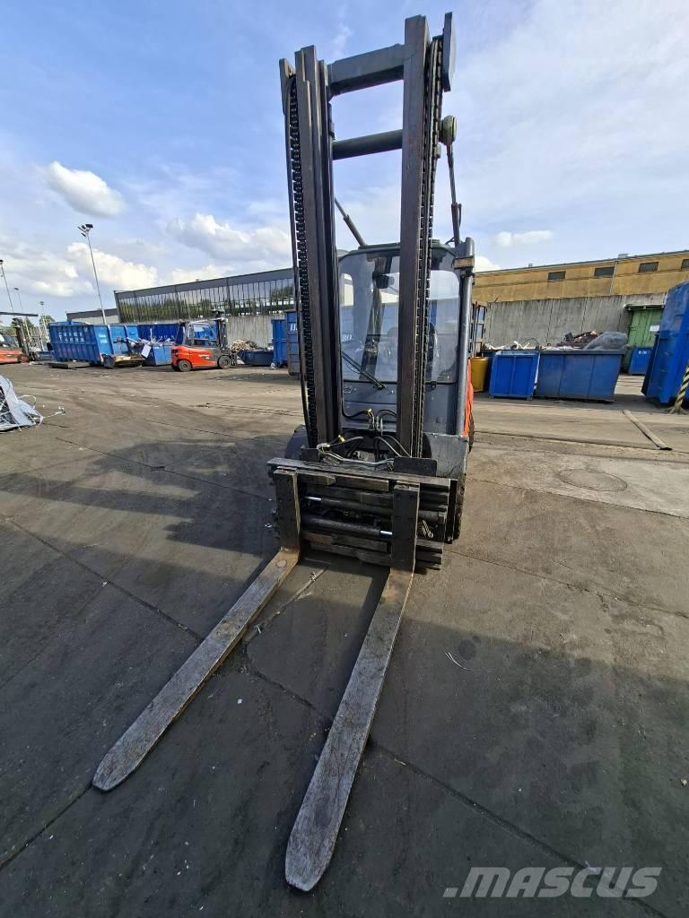 Linde H40D-02 Diesel Stapler