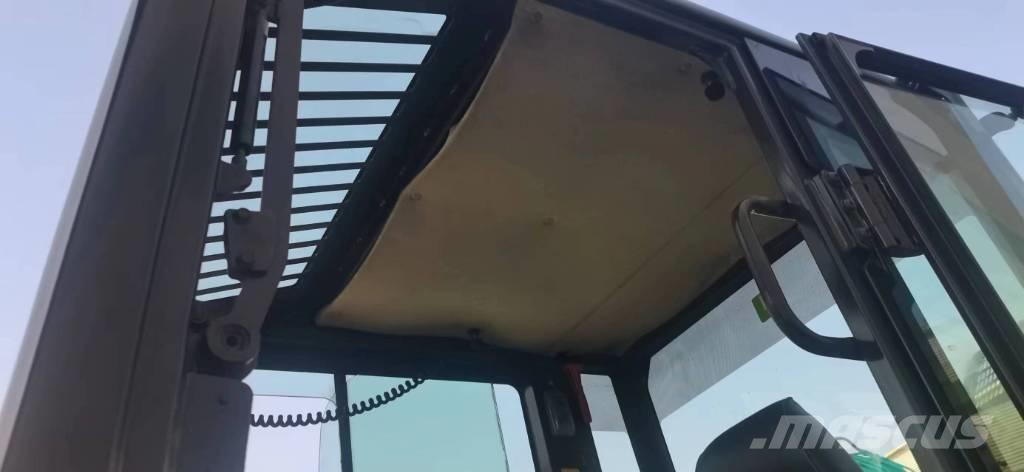 Komatsu 56-7 Raupenbagger