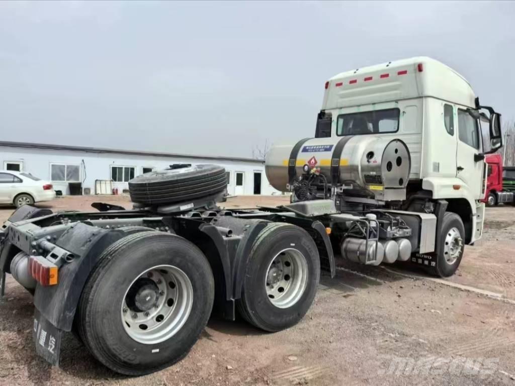 Howo 371 6x4 Sattelzugmaschinen