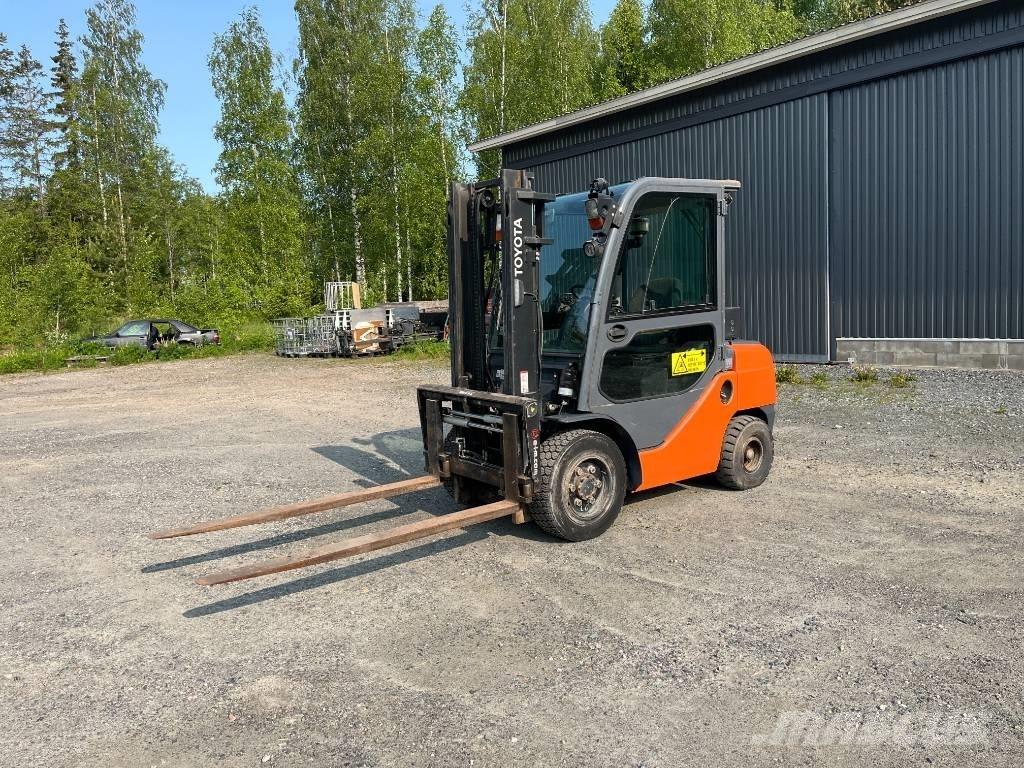 Toyota 52-8 FDF 30 Diesel Stapler