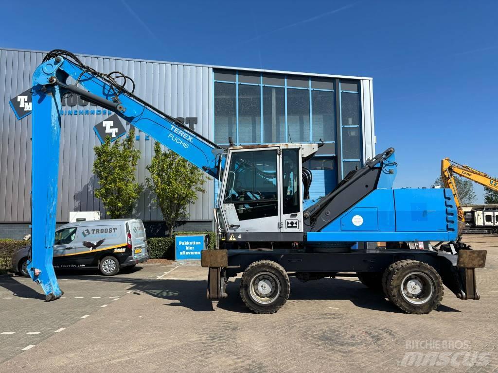Fuchs MHL 335 Materialumschlag