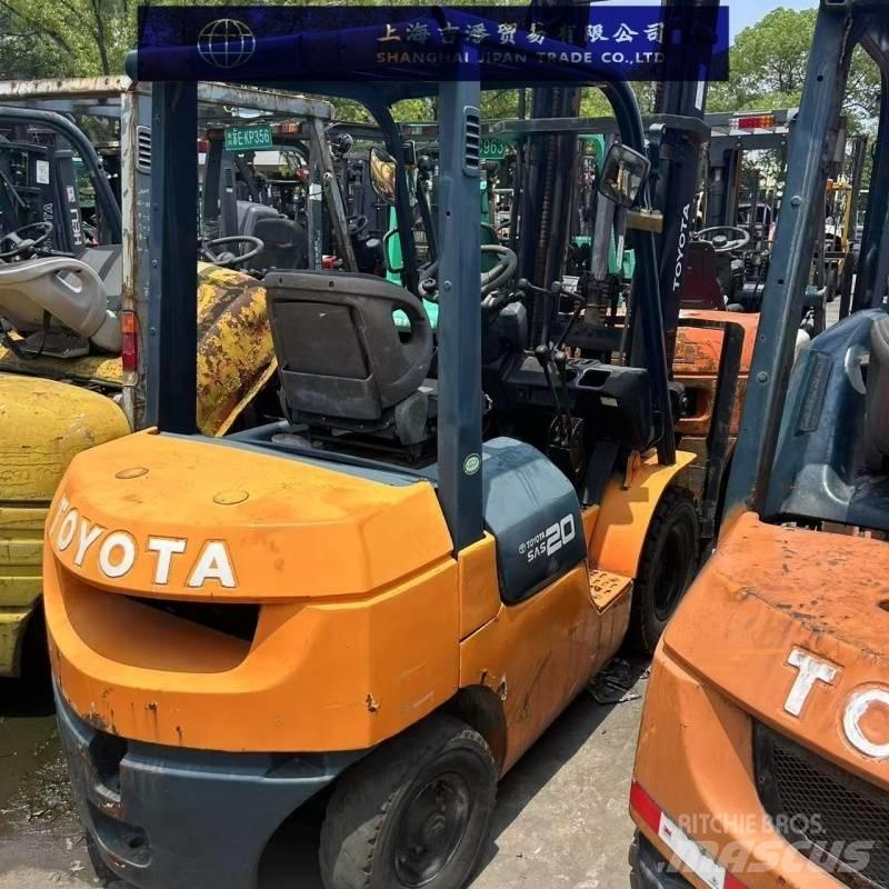 Toyota 20 Diesel Stapler