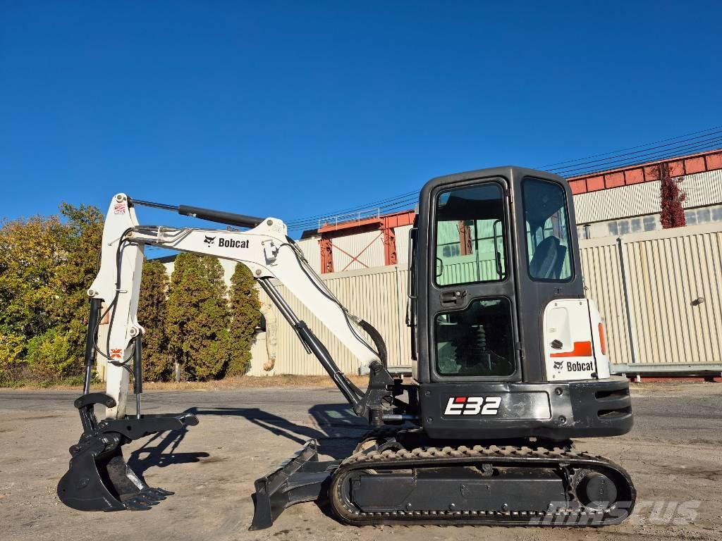Bobcat E 32 Minibagger < 7t