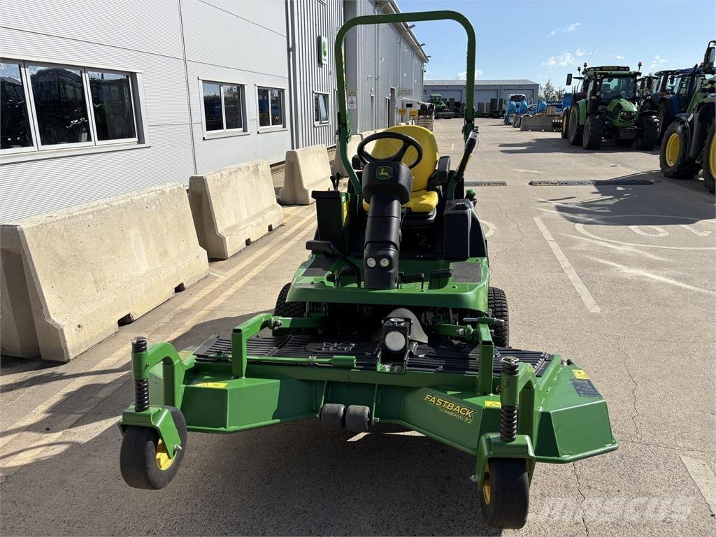 John Deere 1570 Reitermäher