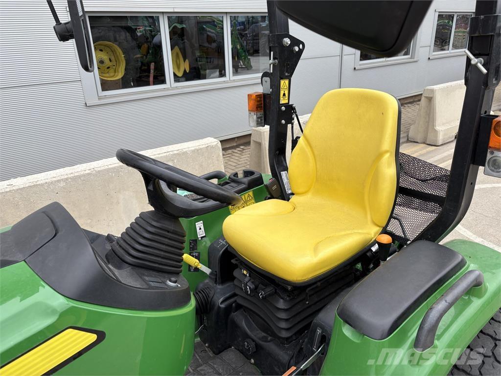 John Deere 3039R Kleintraktoren