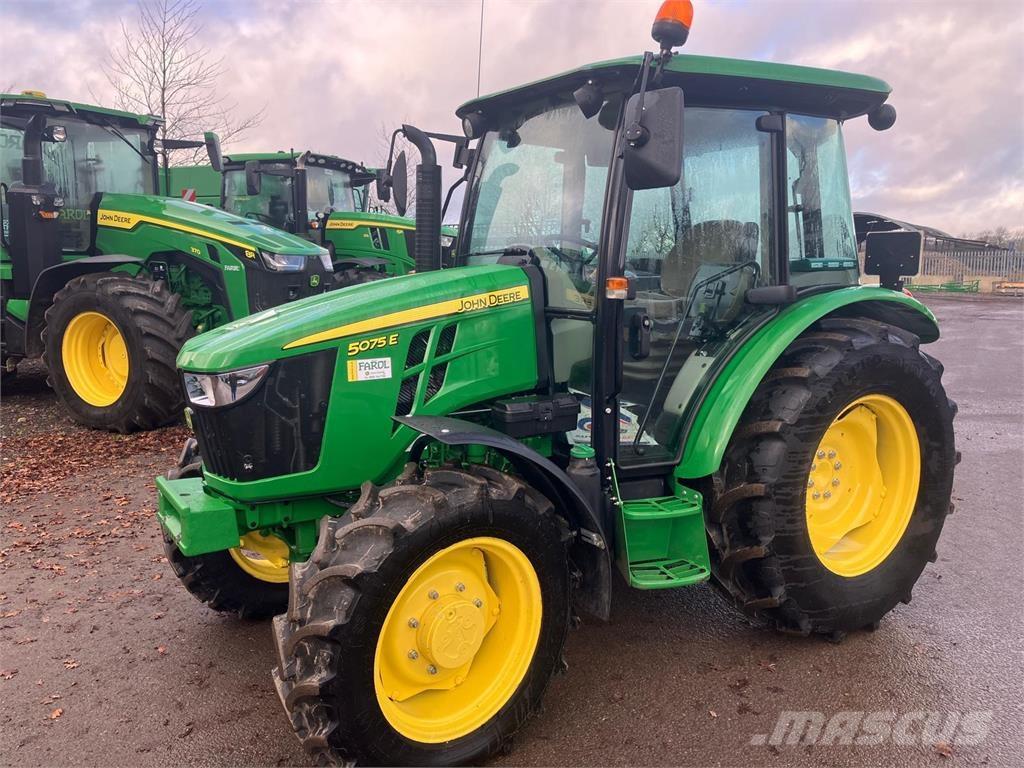 John Deere 5075E Traktoren