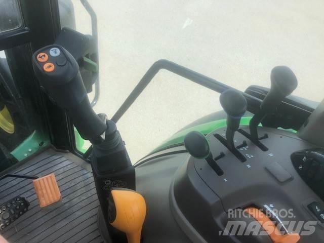 John Deere 5100M Traktoren