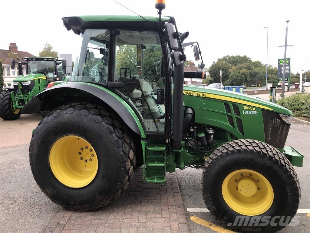 John Deere 5100R Traktoren