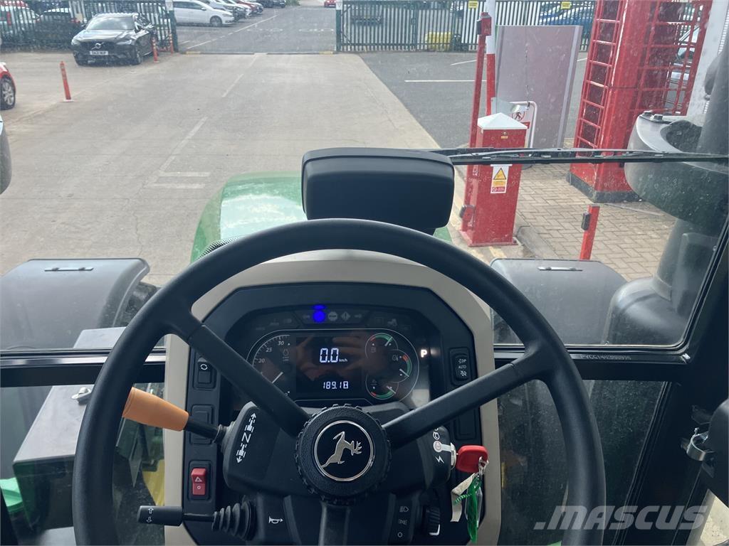 John Deere 5115M Traktoren