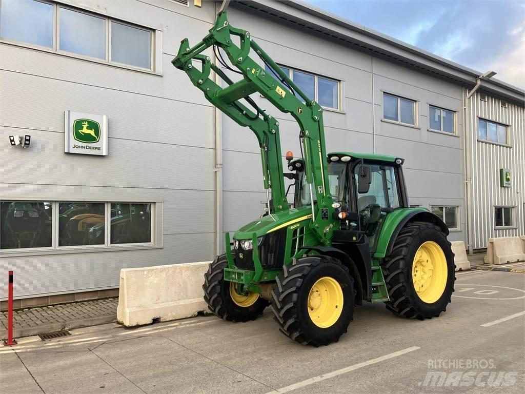 John Deere 6120M Traktoren
