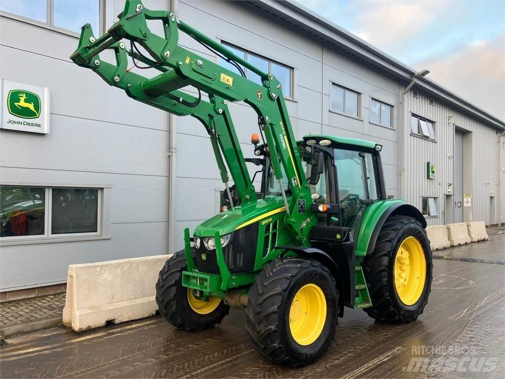 John Deere 6120M Traktoren