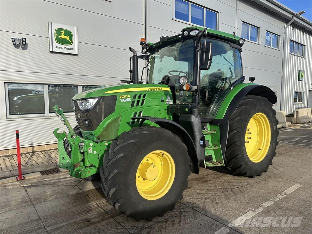 John Deere 6130R Traktoren