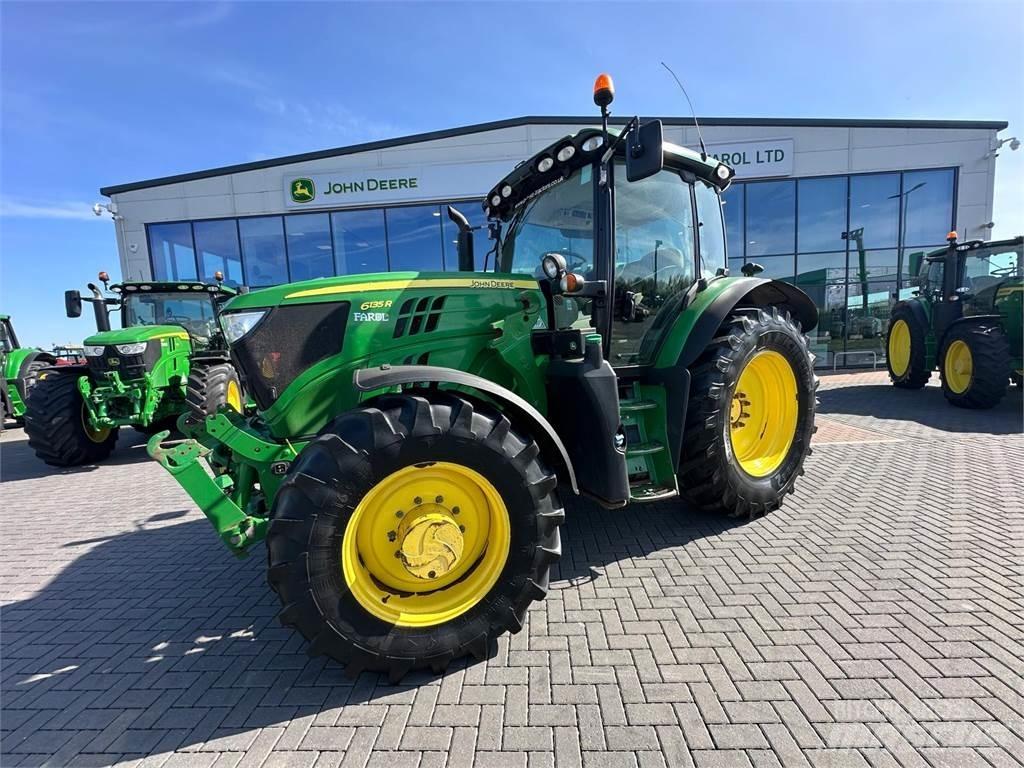 John Deere 6135R Traktoren