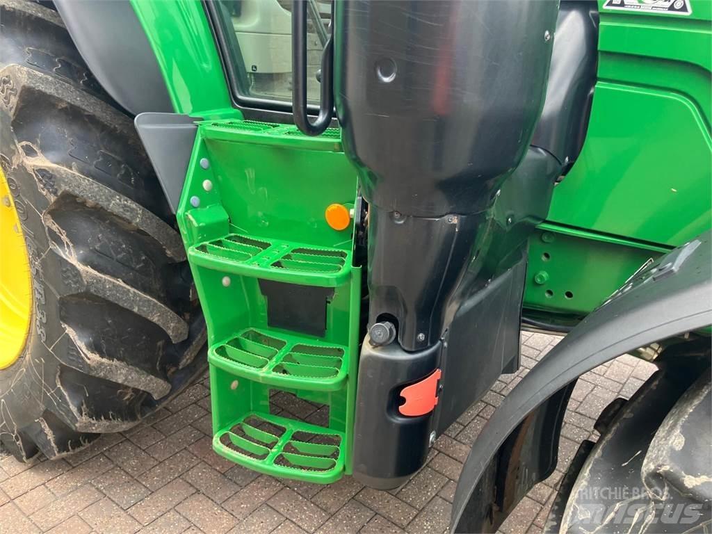 John Deere 6140M Traktoren