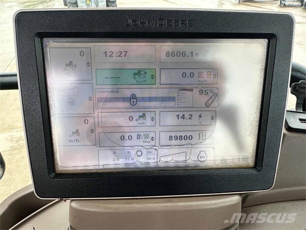 John Deere 6150R Traktoren