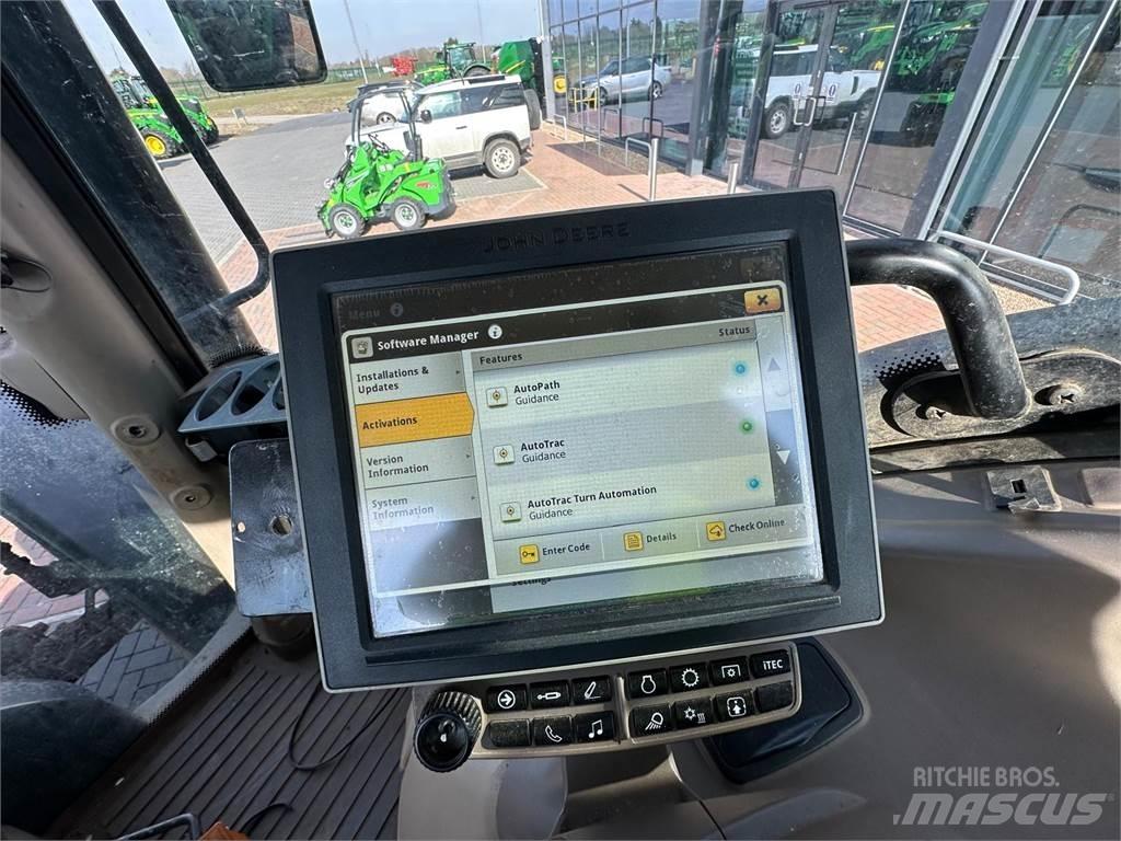 John Deere 6155R Traktoren