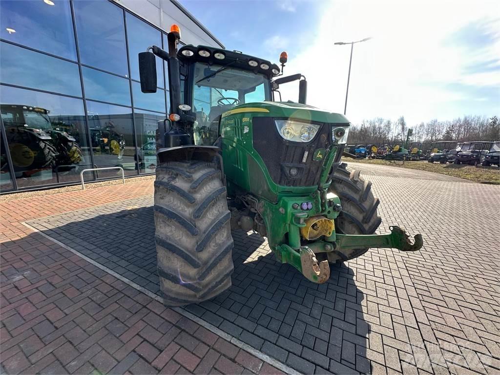 John Deere 6155R Traktoren