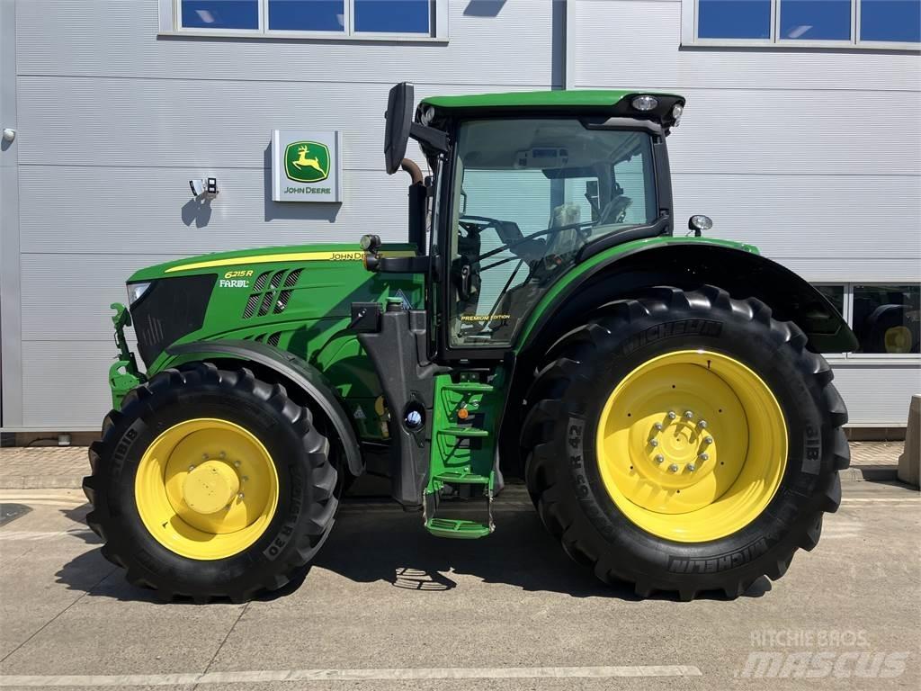 John Deere 6215R Traktoren