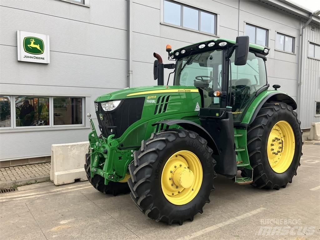 John Deere 6215R Traktoren