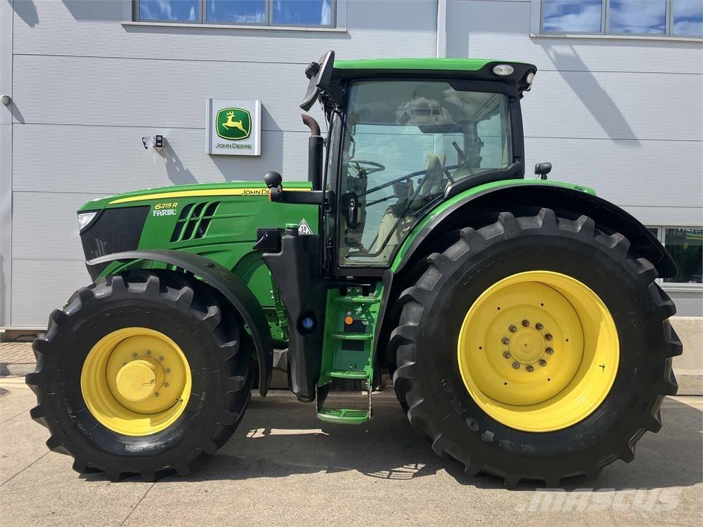 John Deere 6215R Traktoren