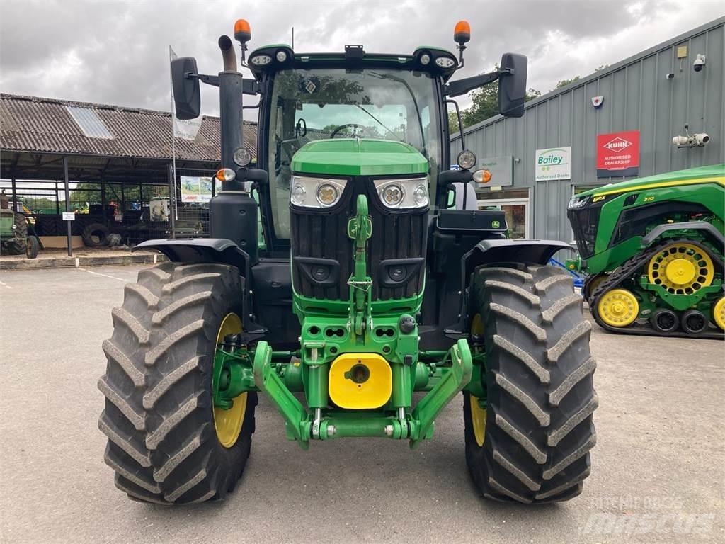 John Deere 6R 195 Traktoren