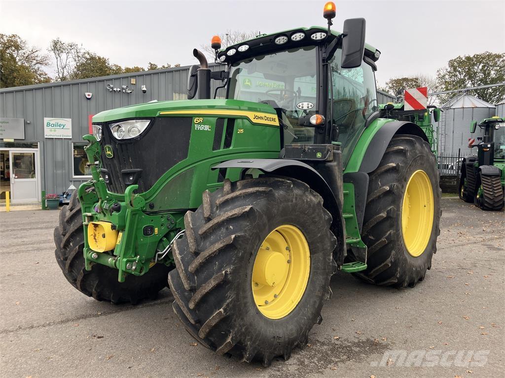 John Deere 6R 215 Traktoren