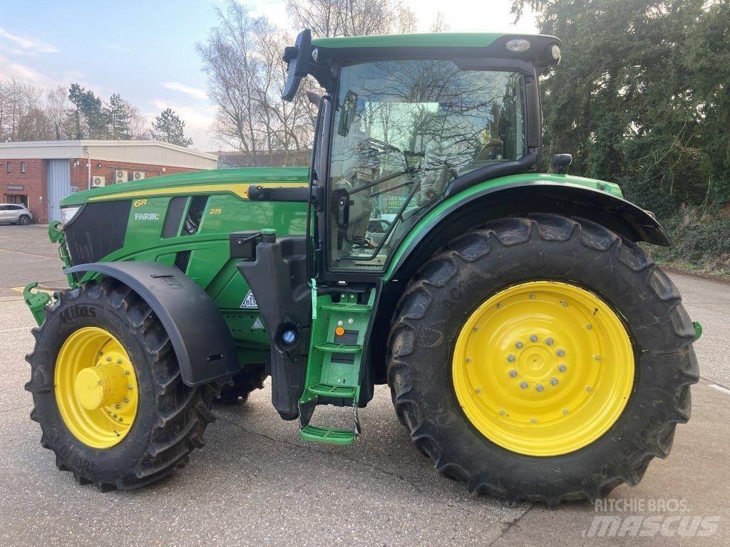 John Deere 6R 215 Traktoren