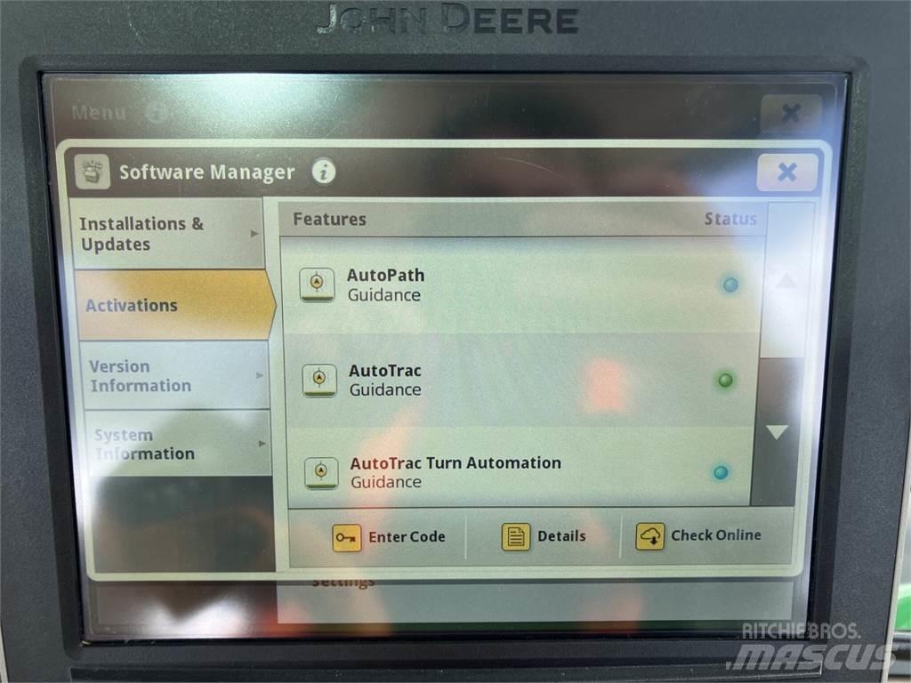 John Deere 6R 215 Traktoren