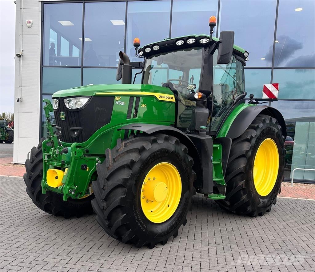 John Deere 6R 250 Traktoren