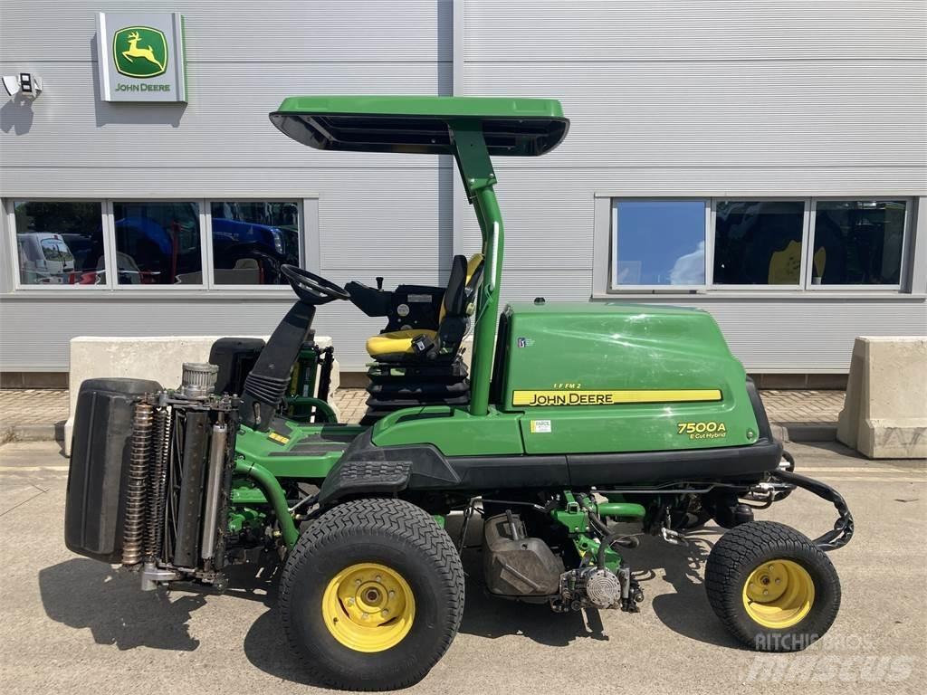John Deere 7500AE Handgeführte Rasenmäher