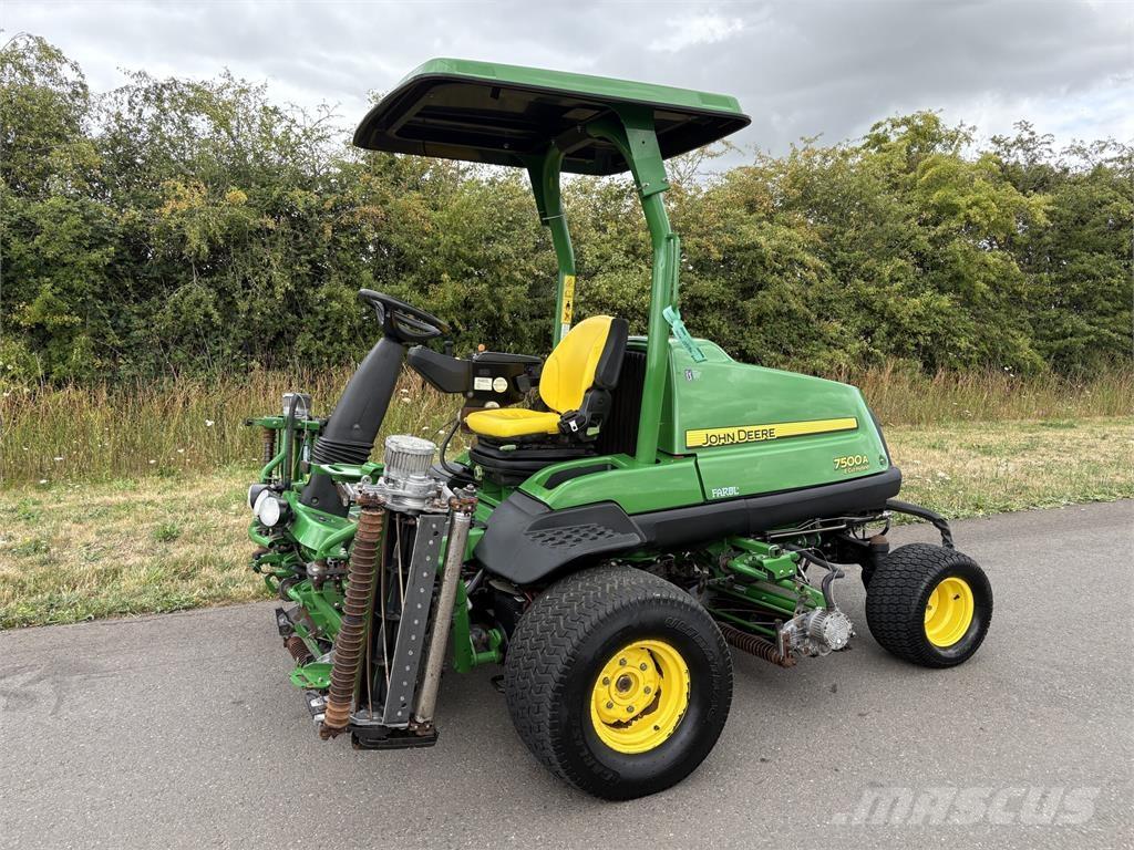 John Deere 7500AE Handgeführte Rasenmäher