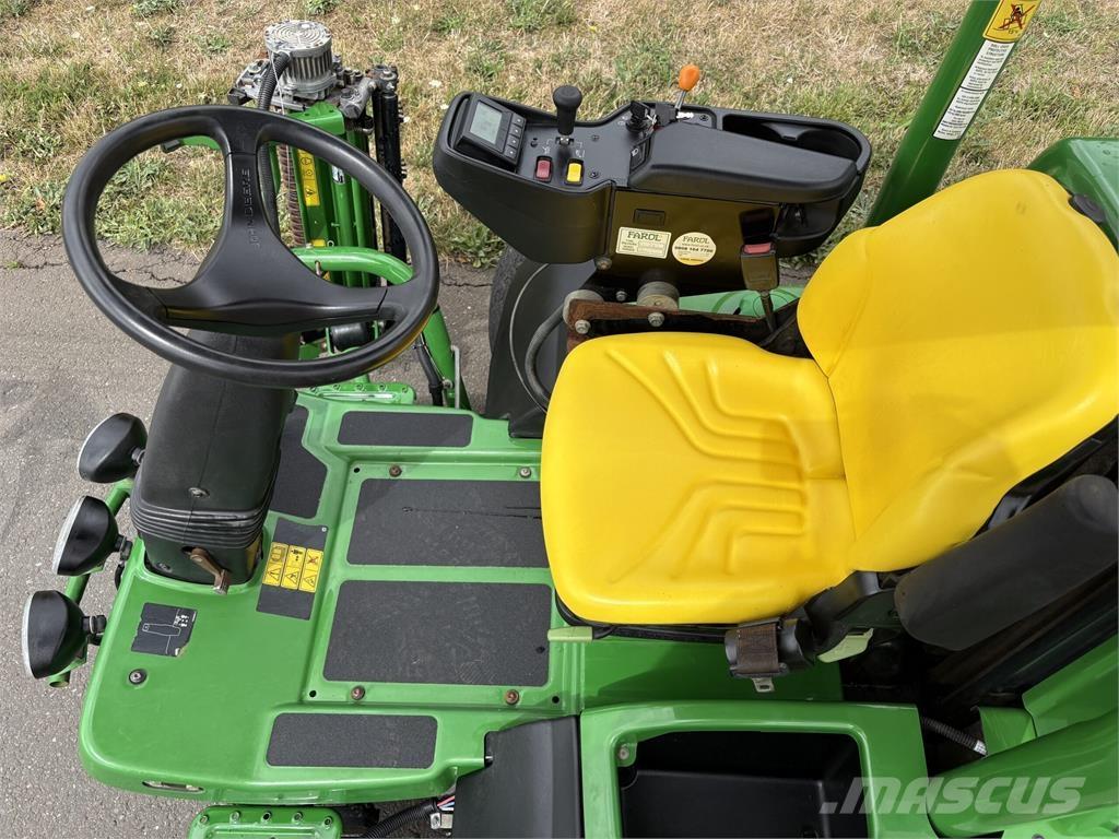 John Deere 7500AE Handgeführte Rasenmäher