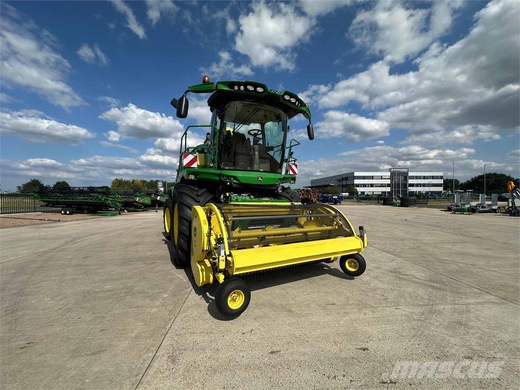 John Deere 9700i Selbstfahrende Häcksler