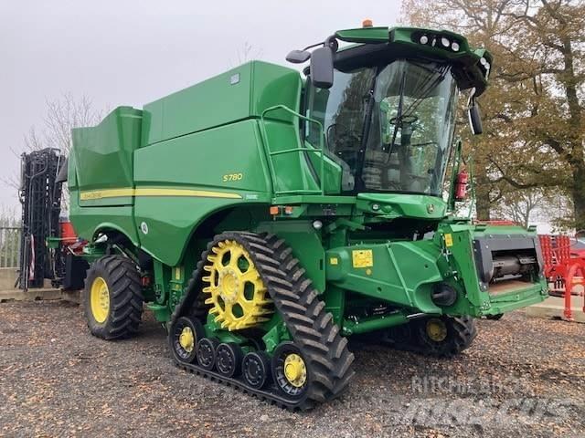 John Deere S780 Mähdrescher