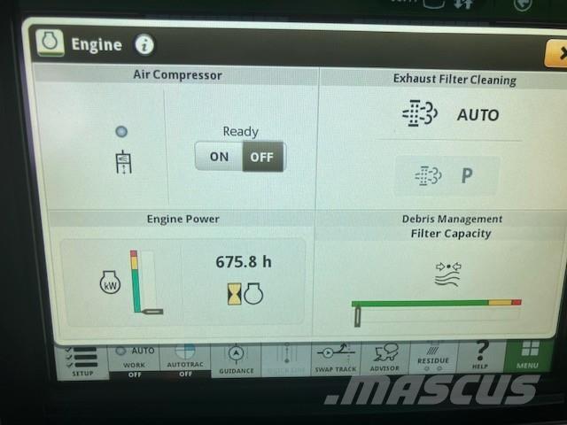 John Deere S790 Mähdrescher