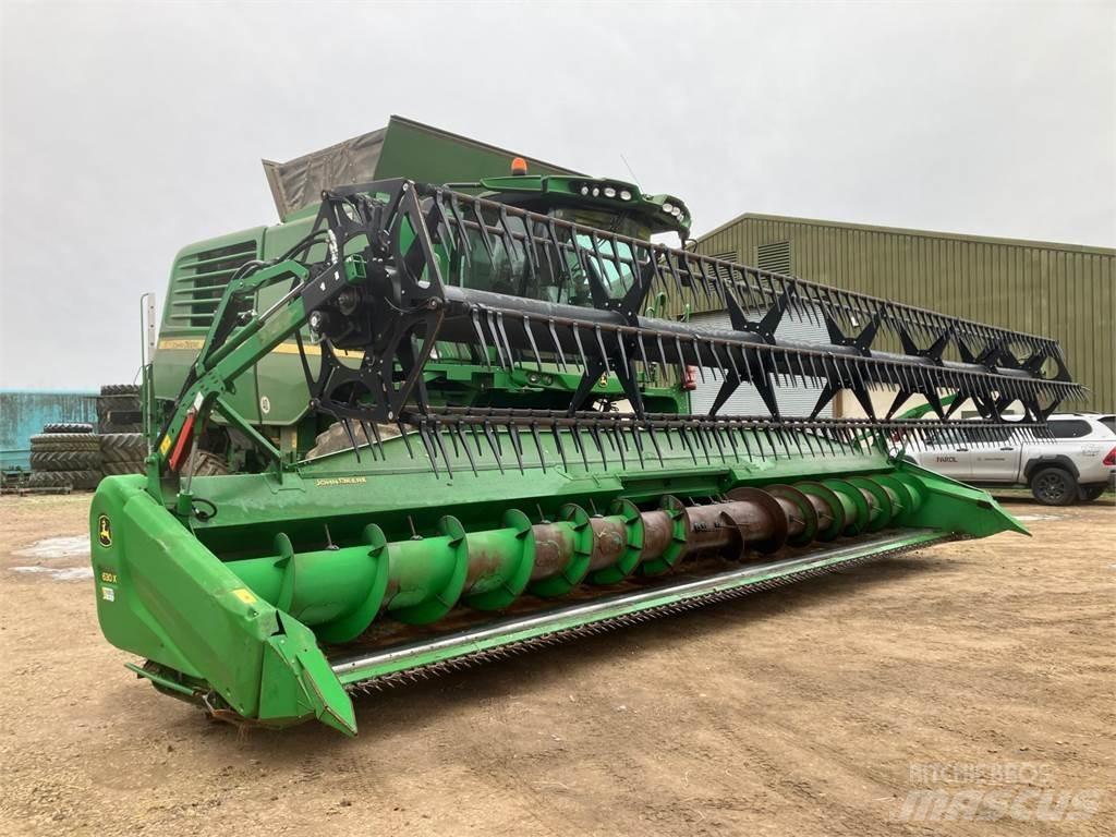 John Deere T670 HM Mähdrescher