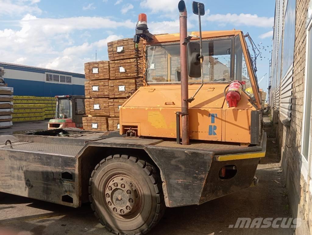 Sisu TR160 AL 4 X4 Terminalzugmaschinen