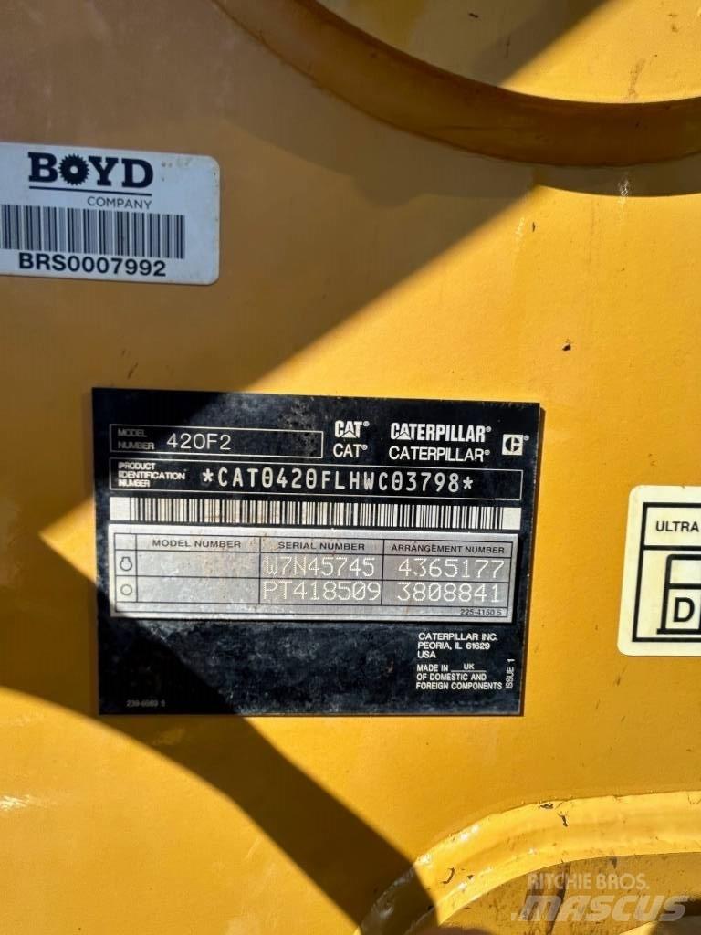 CAT 420 F2 ST Baggerlader