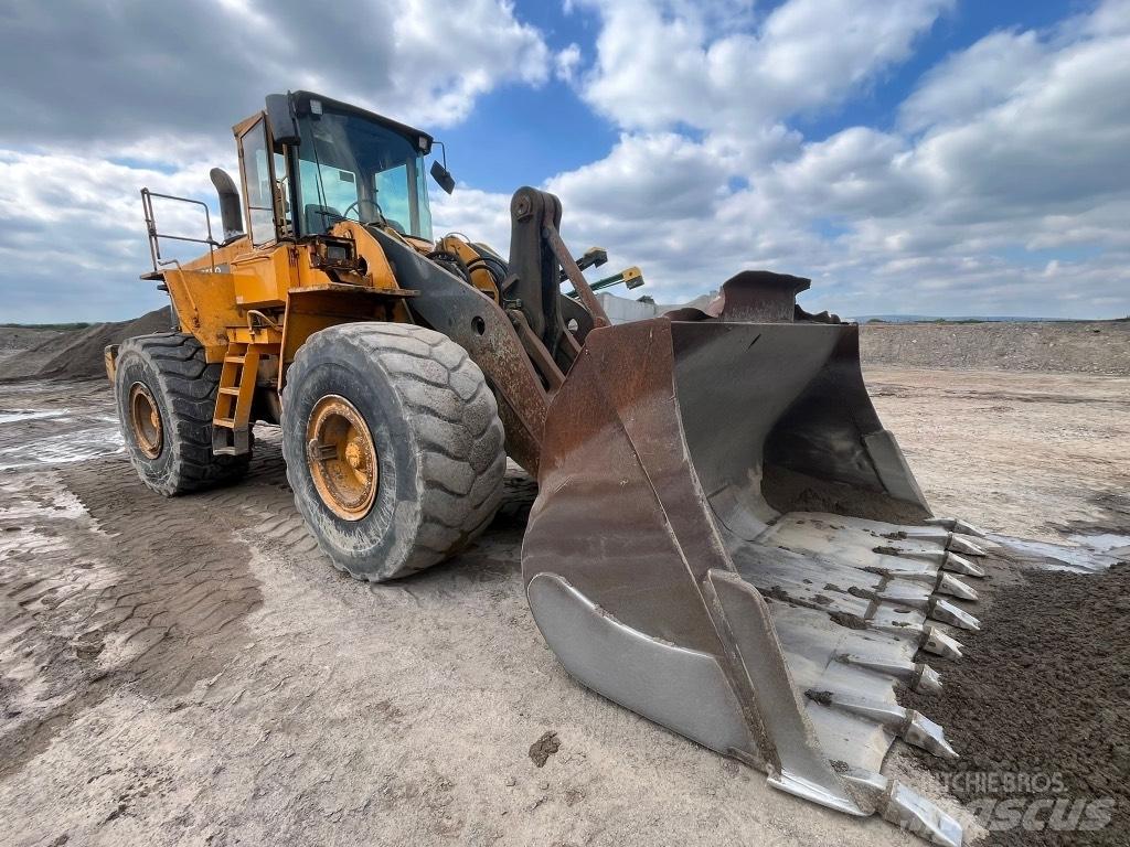 Volvo L180c Radlader