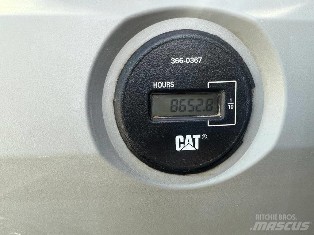 CAT 323 EL Raupenbagger