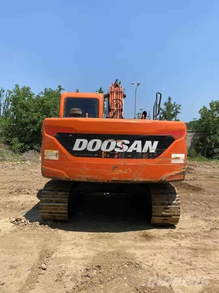 Doosan DX 130-9C Raupenbagger