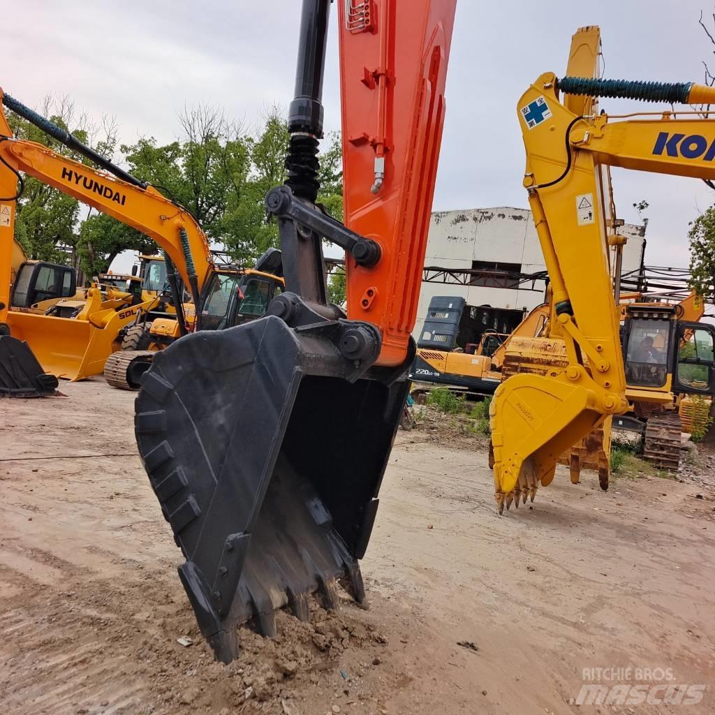 Doosan DX300 Raupenbagger